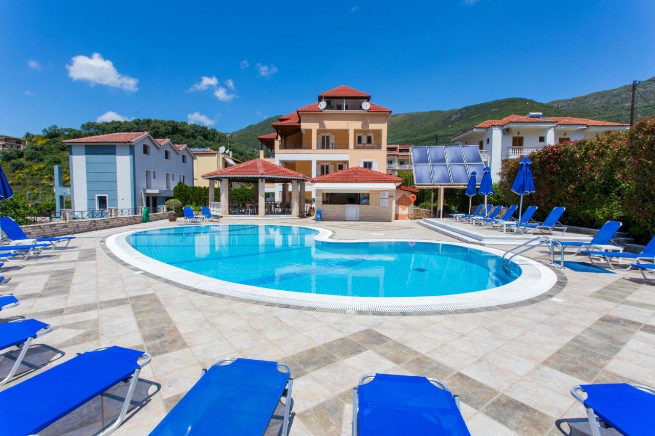 Tropical Apartments Parga Esterno foto