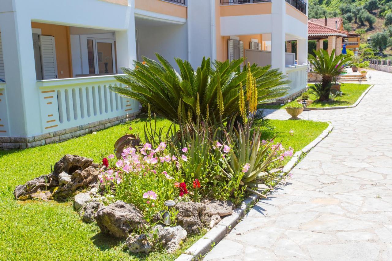 Tropical Apartments Parga Esterno foto